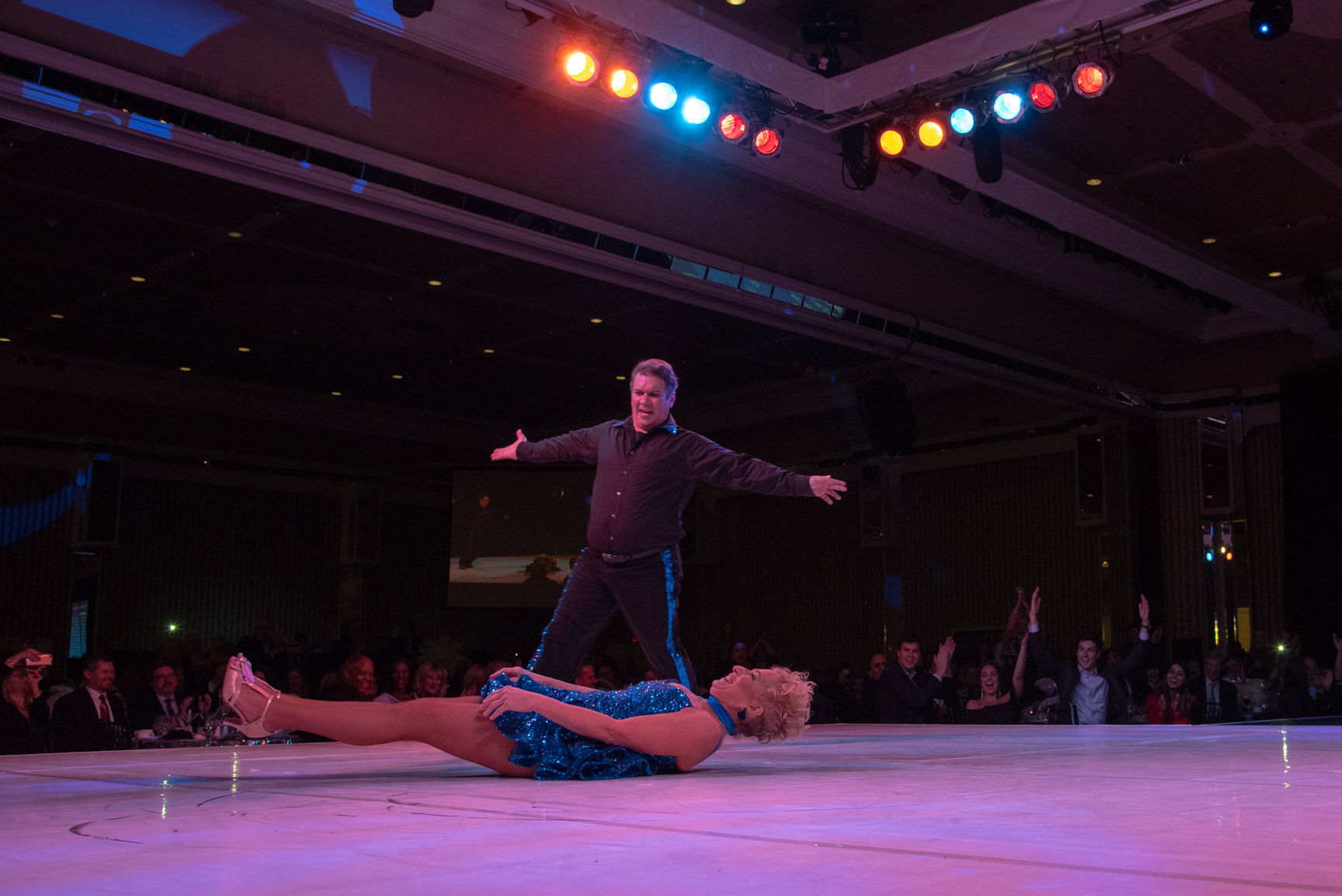 110318_acw_dancinggallery-513.jpg